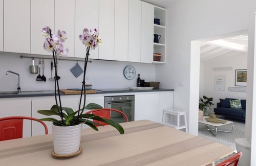 Pugliola House | "Torretta": Sea View, Terraces, Pool, Tennis, AC + private parking in Lerici!