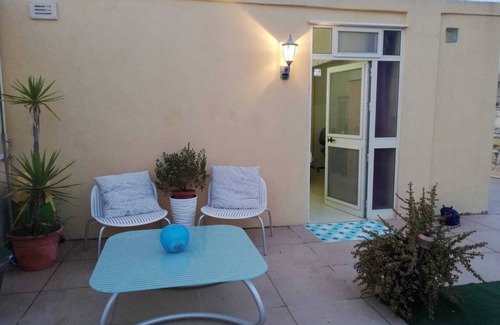 Mosta Apartment | Totally Private Studio with your own jacuzzi