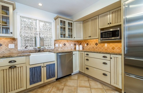 Bomoseen House | Totally remodeled year round LAKEFRONT home with stunning views of Lake Bomoseen