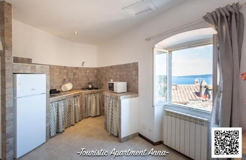 Lake Bracciano Apartment | Tourist Apartment Anna
