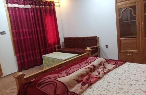 Batrik House | Tourist Guest House