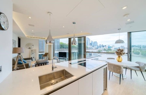 Waterloo Apartment | Tower Bridge - With Luxury Gym & Pool