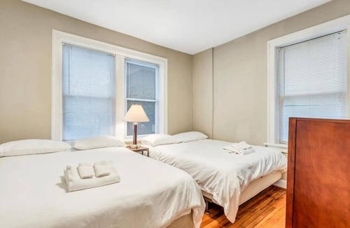 Southwest Garden Hotel | Tower Grove Getaway sleeps 8