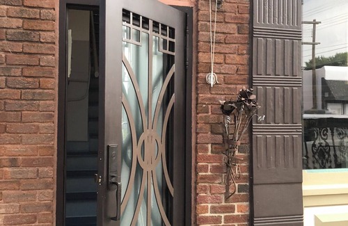 Red Cloud Apartment | Town Center Red Cloud Loft Apartment in Willa Cather country