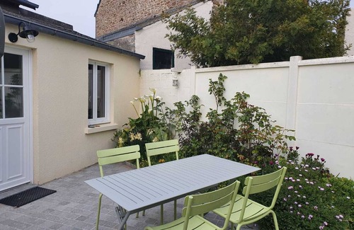 Saint-Vaast-la-Hougue House | Town house Saint Vaast la Hougue 200m from the sea