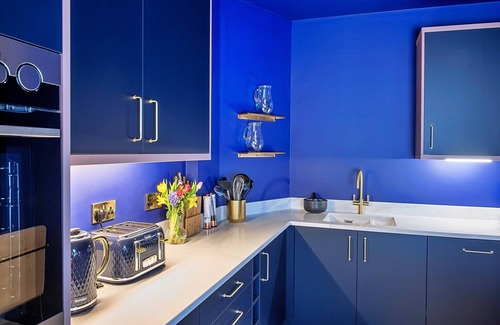 Nottingham City Centre House | Townhouse in Nottingham with Rooftop Hot Tub