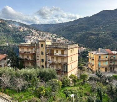 Sant'Angelo di Brolo Apartment | TownHouse Sant'Angelo di Brolo