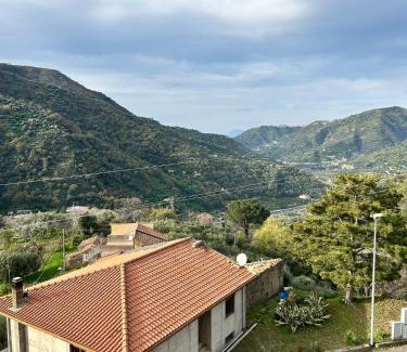 Sant'Angelo di Brolo Apartment | TownHouse Sant'Angelo di Brolo