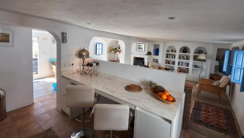 Gaucin House | Townhouse Sleeps 6 with Private Pool