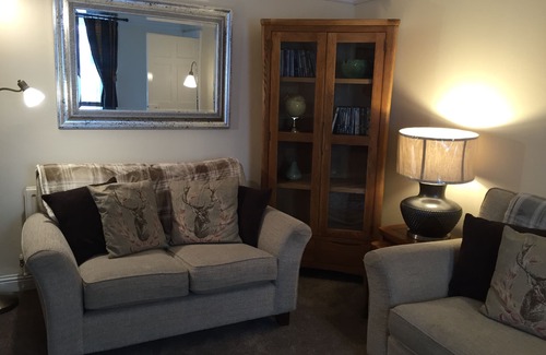 Moffat House | Traditional 18th Century Stone Built Scottish Cottage Close To The High Street