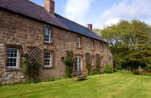 Wing House | Traditional Farm House in Rolling Borders Valley