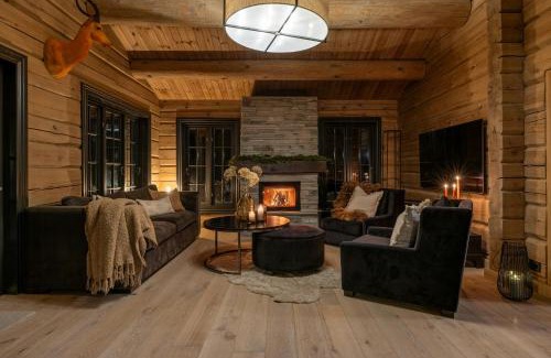 Rollag House | Traditional Feel In Modern Log Cabin