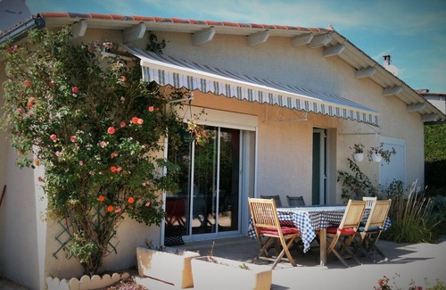 Concots House | Traditional House In Beautiful Rural Setting With Private Pool, Garden And Patio
