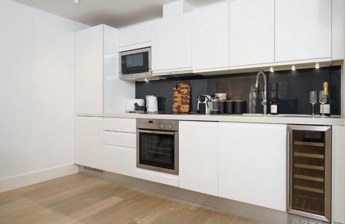 Covent Garden Apartment | Trafalgar SQ 1 Bedr, 3 Beds sleeps 6