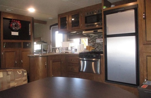 Fujikawaguchiko RV Rental | Trailer House46 people plan/Minamitsuru District Yamanashi