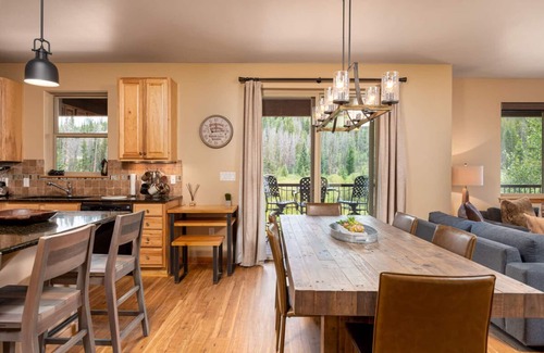 Winter Park Condo | Trailhead Lodges 514 | Stellar Views from Balcony | Walk To The Best Restaurants