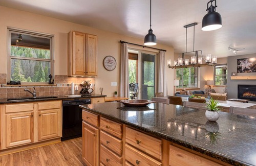Winter Park Condo | Trailhead Lodges 514 | Stellar Views from Balcony | Walk To The Best Restaurants