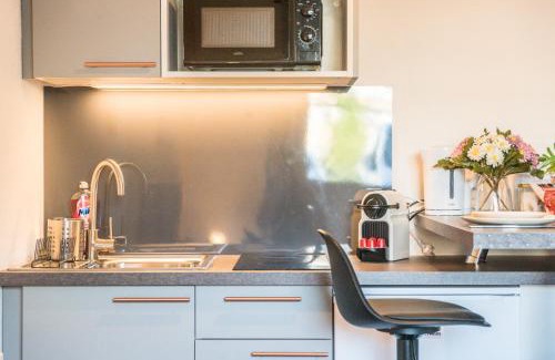 Plaine des Bouchers Apartment | Tram - L'Absolu