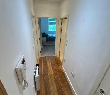 Harlington Apartment | Tranquil 1BR in Heathrow