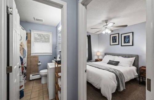 Spring Lake Park Apartment | Tranquil 2BR Apt Mpls - 8075 Apt 4