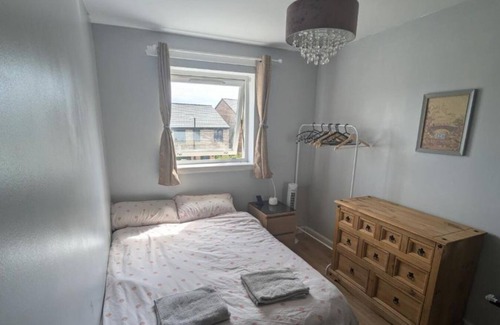 Gilmerton House | Tranquil 3-bedroom house in Edinburgh