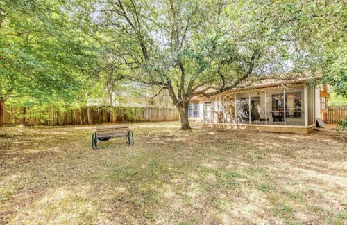 Cedar Park House | Tranquil 3 BR Oasis : Relaxing Suburn Austin heaven
