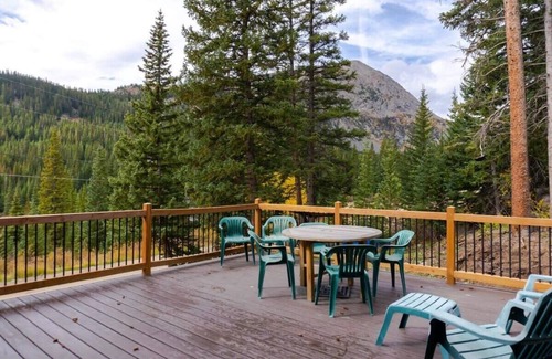 Breckenridge House | Tranquil 3BR Home; Access To Trails & Mtn. Views!