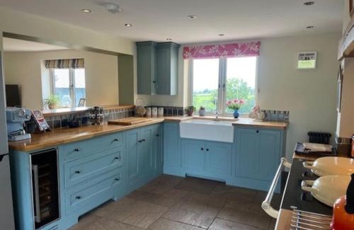 Hereford House | Tranquil 4-bed Spectacular Views