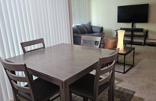 Vallejo Apartment | Tranquil apartment in safe gated community with WiFi in Vallejo