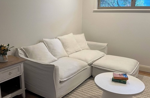 Church Point Cottage | Tranquil Beach Cottage with some view over the gorgeous Pittwater