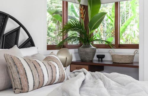 Ewingsdale Villa | Tranquil Byron Bay Villa, Hinterland views - Vue 3