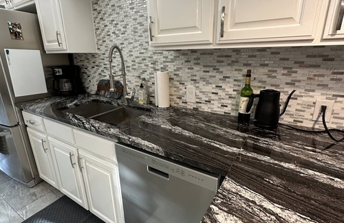 Round Rock House | Tranquil Escape, Private Pool+HotTub+Gym; Minutes to Domain and downtown Austin!