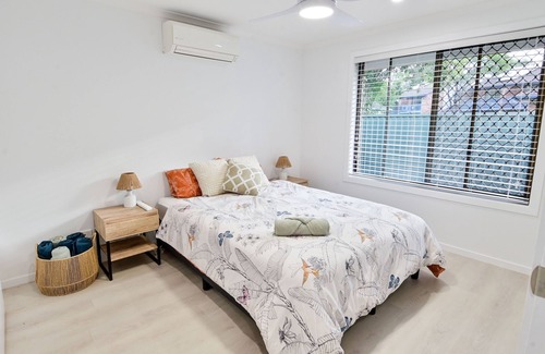 Labrador Villa | Tranquil Four Bed Room Family Villa Labrador