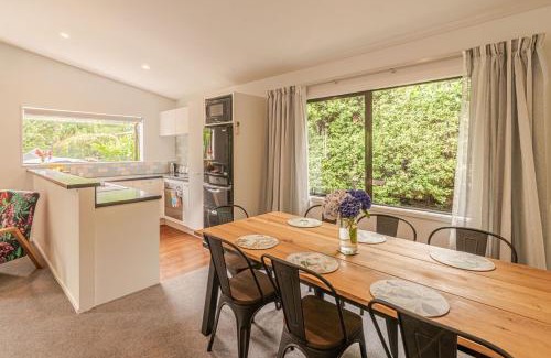 Akaroa House | Tranquil hideaway