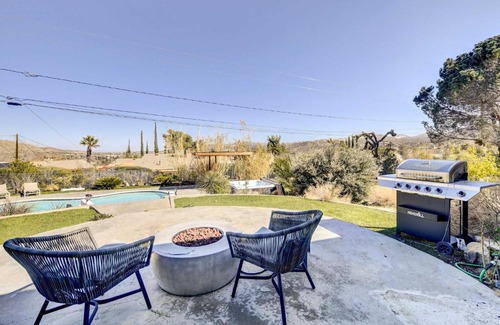 Yucca Valley House | Tranquil Home with Pool - 14 Mi to Joshua Tree!