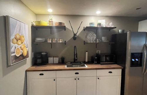East Hants Apartment | Tranquil Lakeside Retreat central to Halifax, Annapolis Valley and Ski Martock