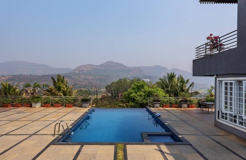 Paud Villa | Tranquil Mulshi Villa with 4 Bedrooms