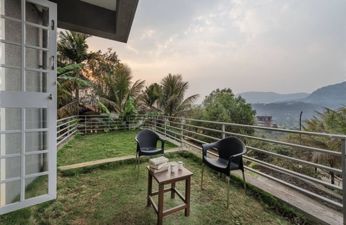 Paud Villa | Tranquil Mulshi Villa with 4 Bedrooms