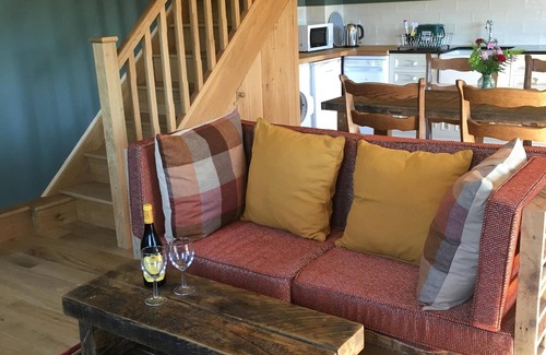 Llanfyllin House | Tranquil retreat for two in the Heart Of Rural Mid Wales.