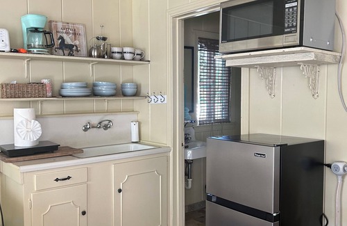 Salinas Apartment | Tranquil studio with WiFi in sunny outskirts Salinas