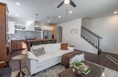 Brookline Station House | Tranquil Townhome-Your Nature Retreat Next to Nature, River & Golf!