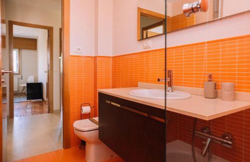 Coia Apartment | Tranquilidad con vistas de Vigo by CABANA Rentals