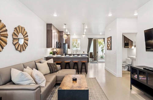 St. George House | Tranquility at The Lofts Near National Parks
