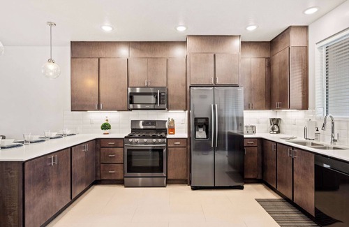 St. George House | Tranquility at The Lofts Near National Parks