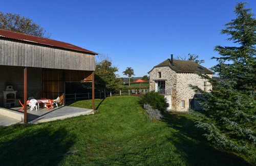 La Selve House | Tranquility, greenery, the happiness of the countryside