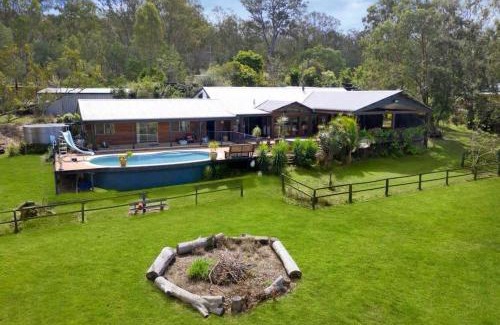 Cedar Creek House | Tranquility Ranch by Tiny Away