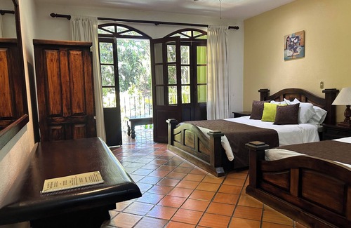 Alajuela Hotel | Trapp Family Country Inn