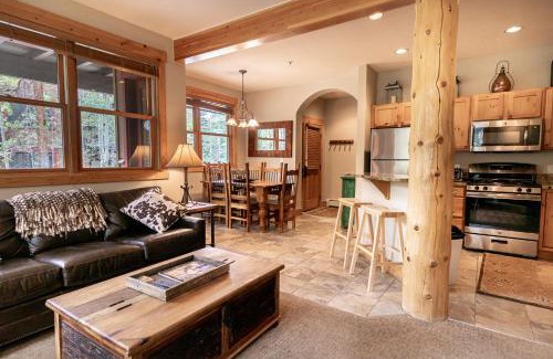 Keystone House | Trapper's Crossing by Summit County Mountain Retreats
