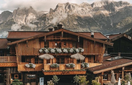 Maria Alm am Steinernen Meer House | Traumfänger ÜF - Jufenalm Boho Hotel & Restaurant