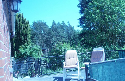 Brunkendorf Apartment | Traumhafter Ausblick in die Natur, Direkt am Waldrand, Biker Willkommen
